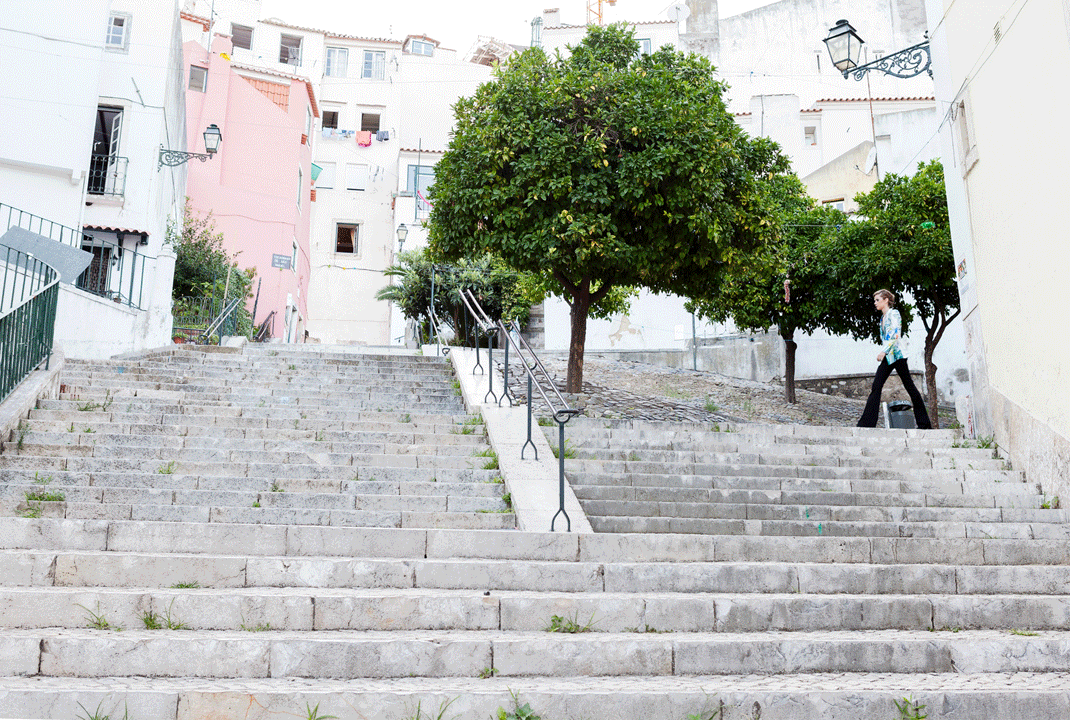 Gonçalo Barriga_Avalanche Editorial Cross By