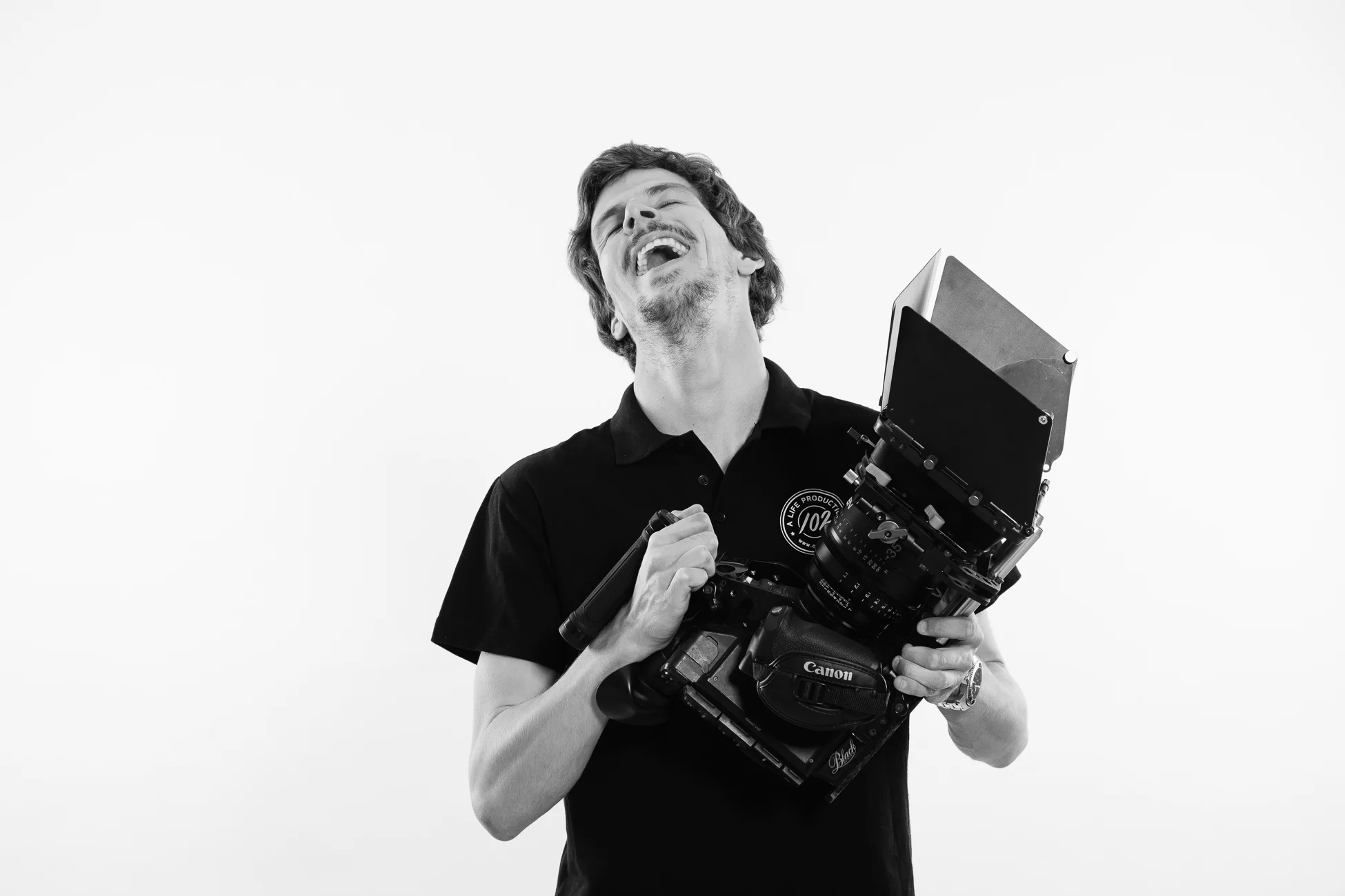 Gonçalo Barriga Photographer - Black & White Studio Professional Headshot