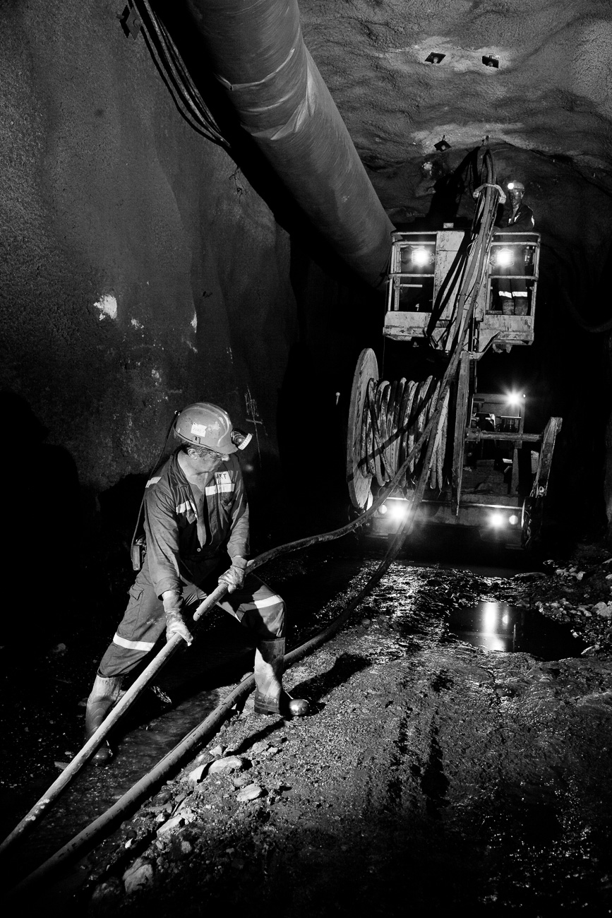 goncalo-barriga-photographer-neves-corvo-mine-011.jpg