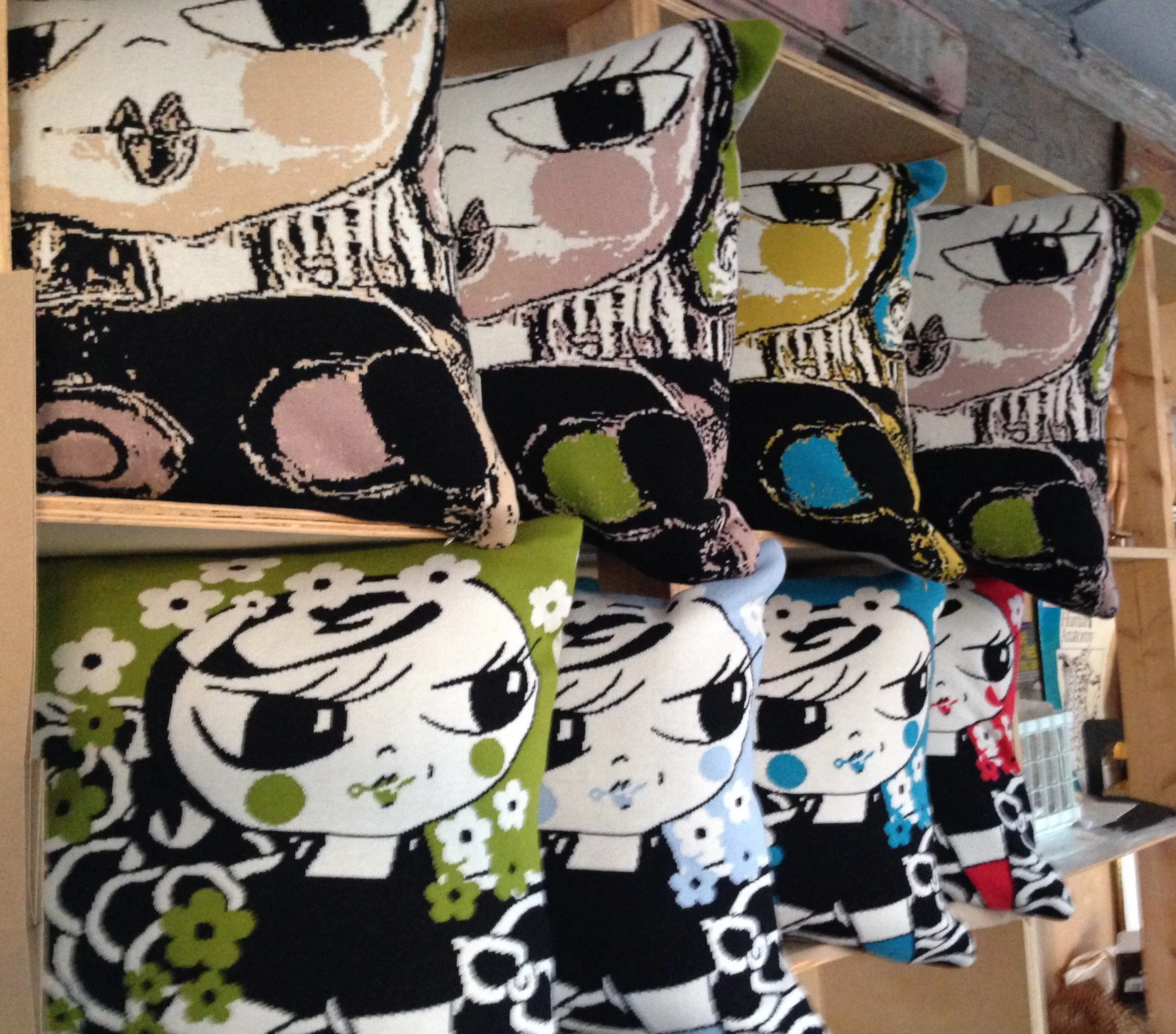 NancySin Pillows &amp; Blankets