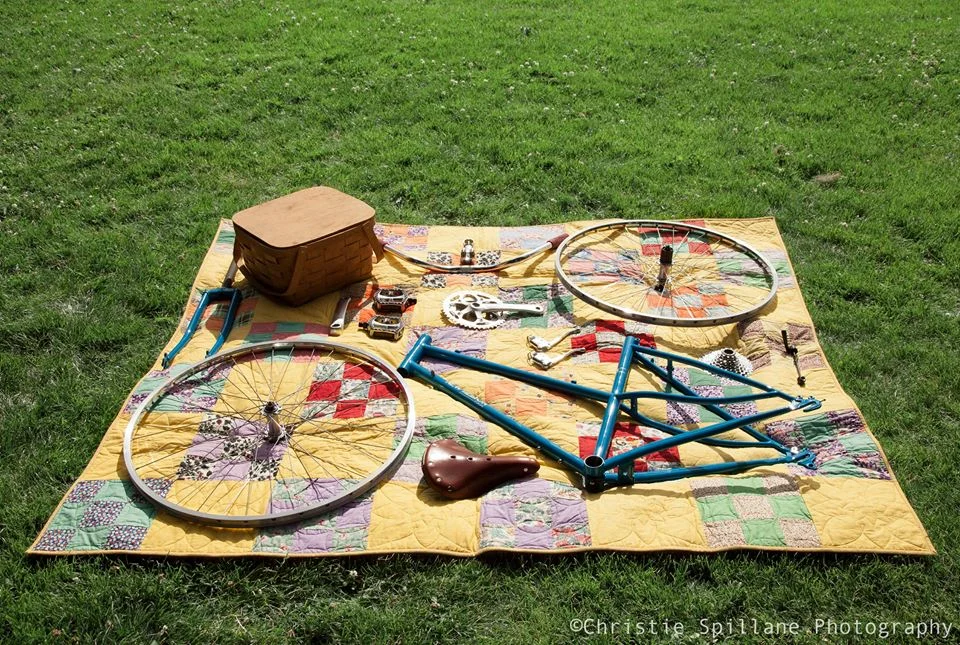 Complete bike pictured below.