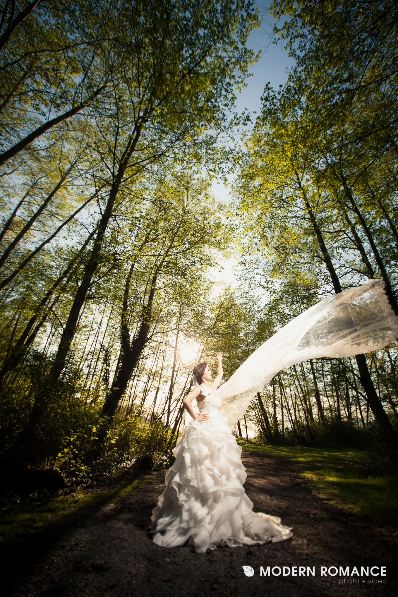 ModernRomance-JessHoward-PW-105-0675.jpg