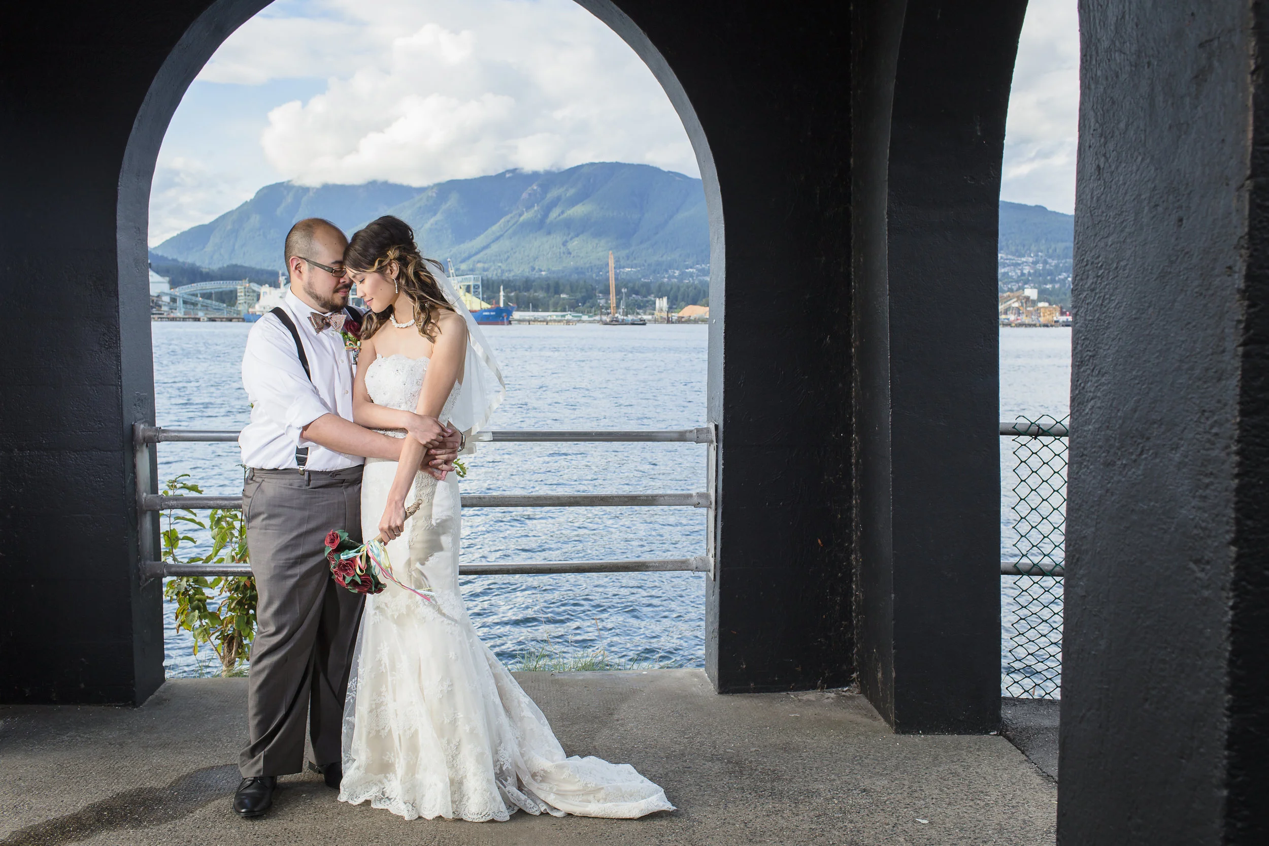 Steph + Scott | Broadmoor Baptist Church + Vancouver Aquarium Wedding