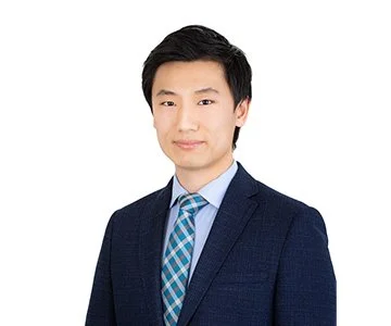 MR-GHL-LukeKong-Headshot-01-FullEdit-ForWebsite.jpg