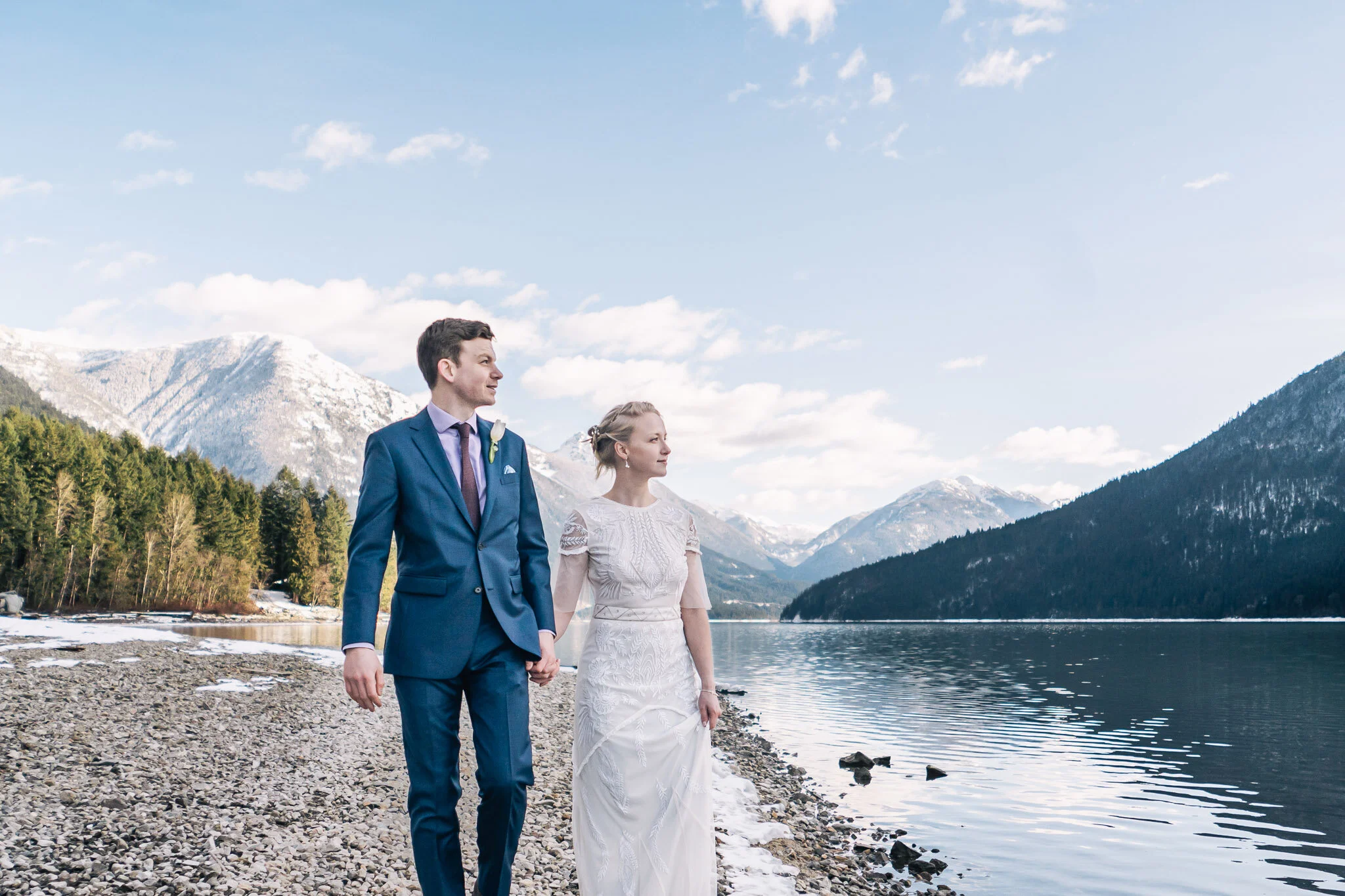 ModernRomance-JL-Elopement-JoffreCreek-WB-203.jpg