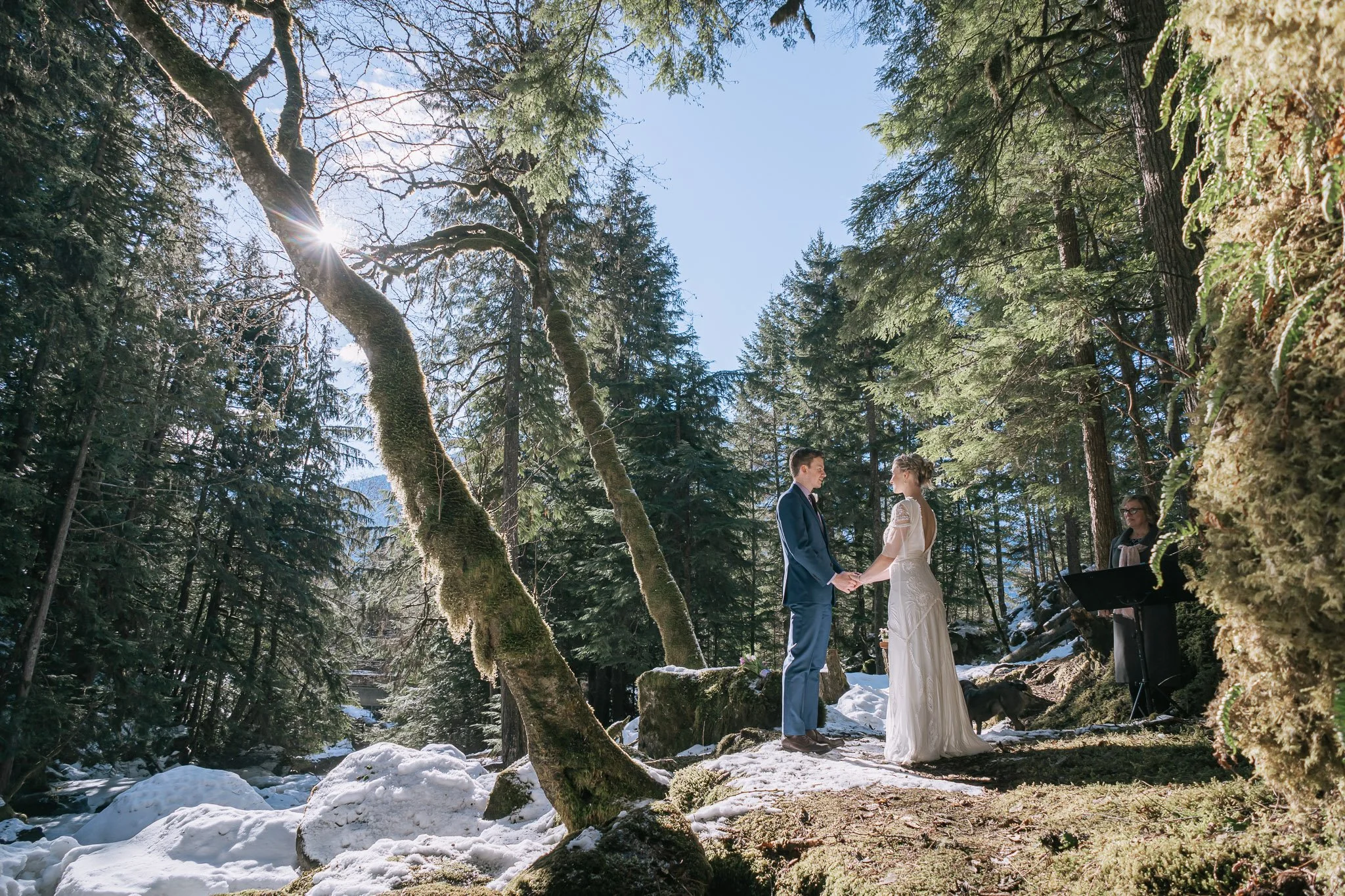 ModernRomance-JL-Elopement-JoffreCreek-WB-064.jpg