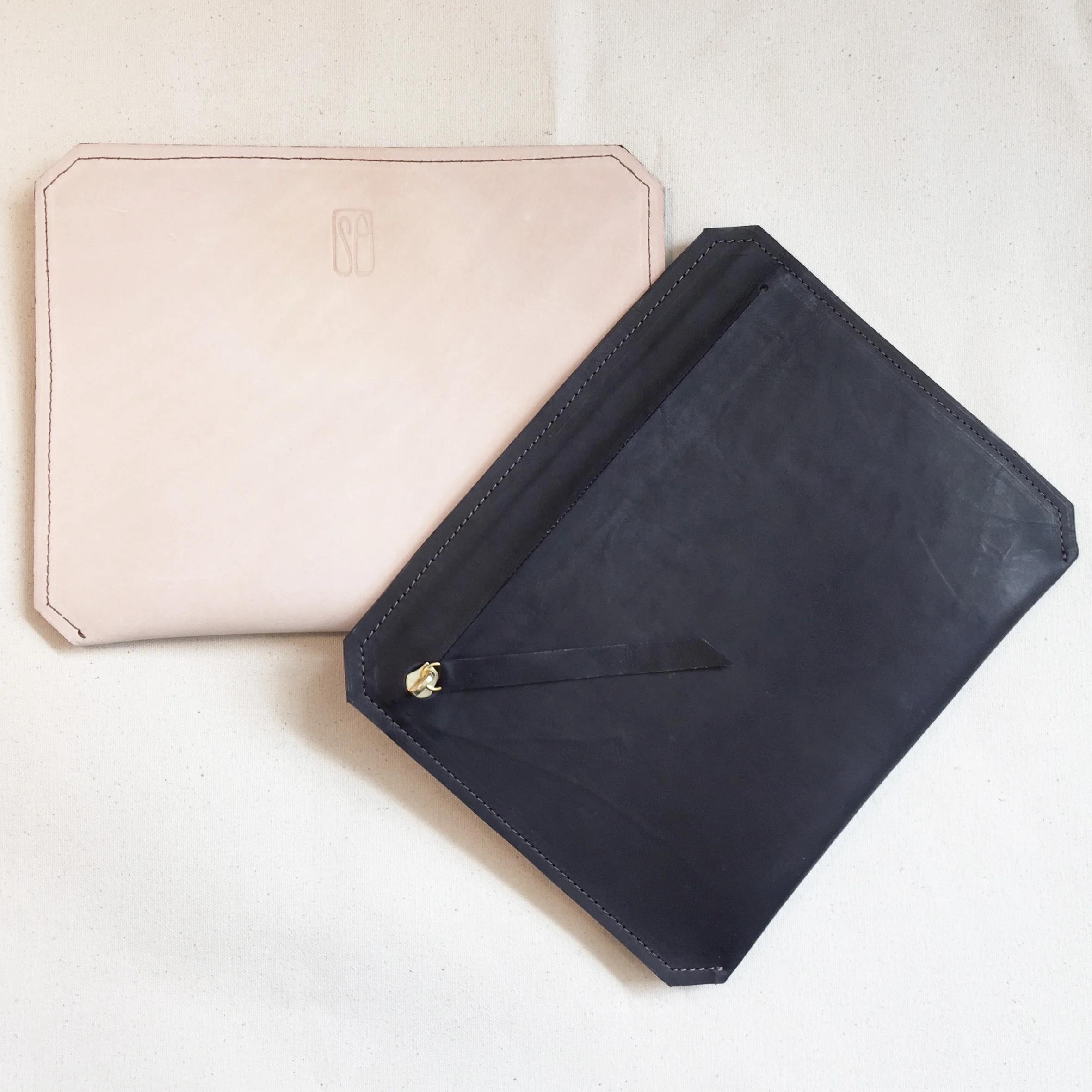POUCHETTE PAIR.jpg