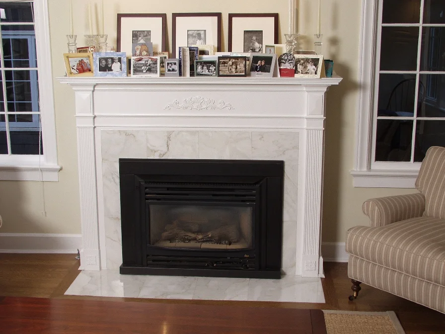 Fireplace in Calacatta Cremo 3 - Copy.JPG