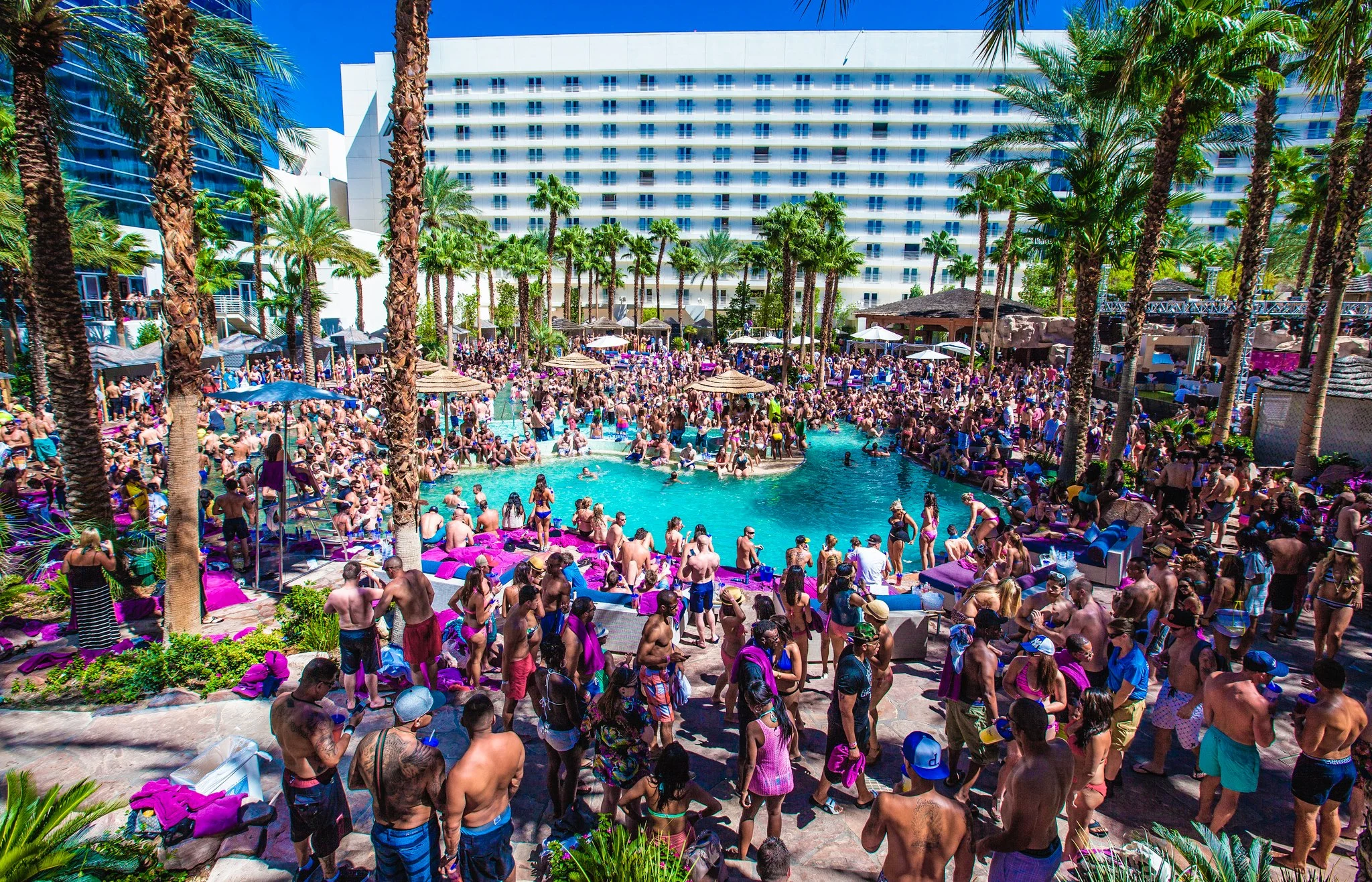 Vegas & Pool Parties. VIP Cabanas & Daybed Rentals