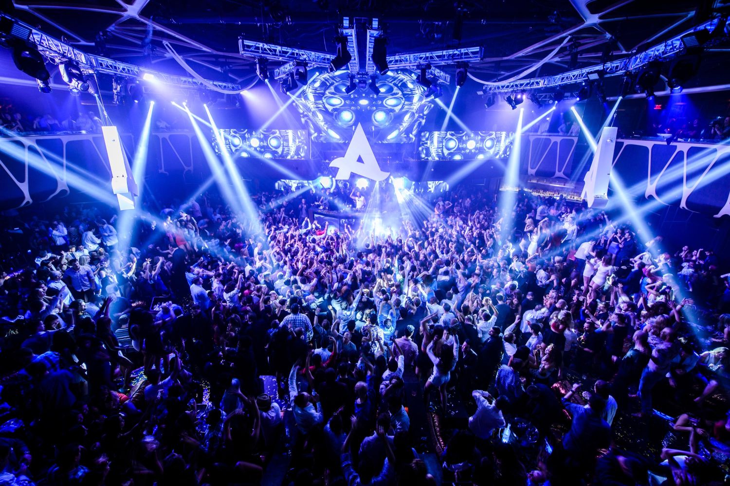 Every view is the perfect one in Hakkasan at the MGM Grand Las Vegas.
