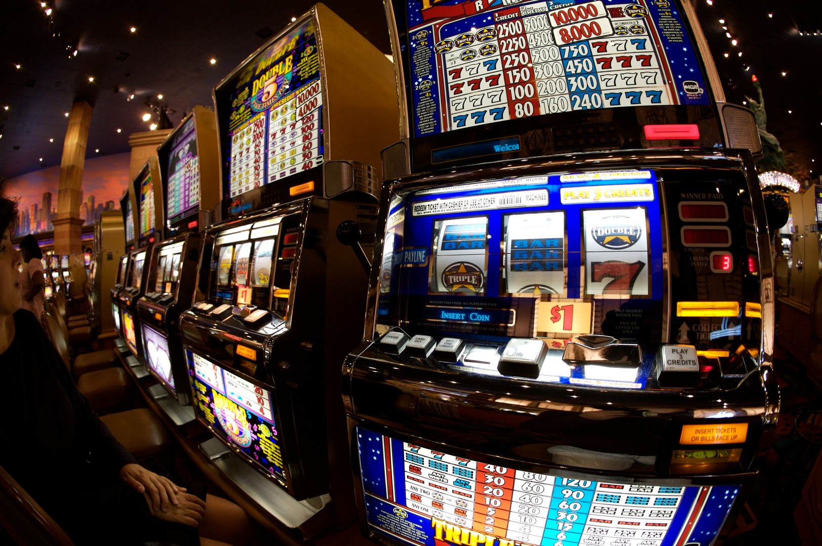 The Vegaster Skinny on Casino Slot Machines