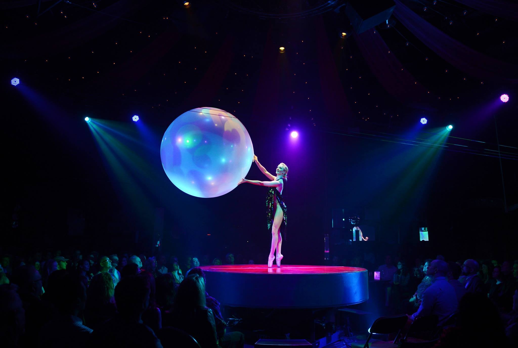 Grab your Absinthe Tickets right on the Vegaster App.