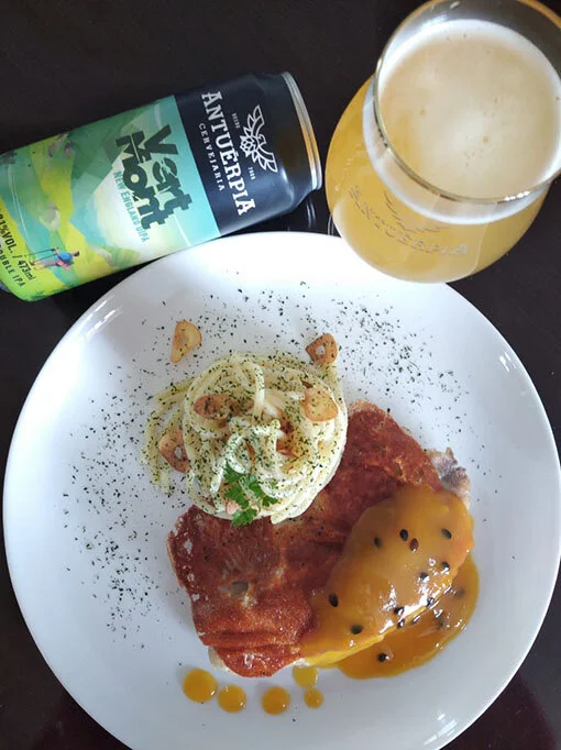Uma receita de tilápia com molho de cerveja e maracujá