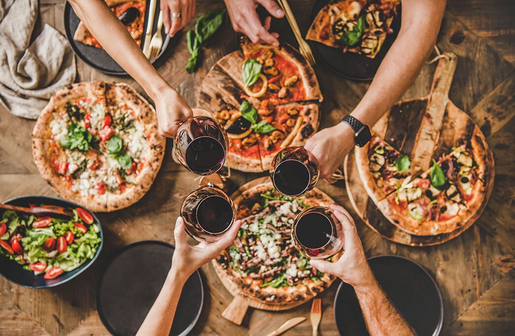 No Dia Mundial da Pizza, Wine ensina como escolher o vinho — Beer Art