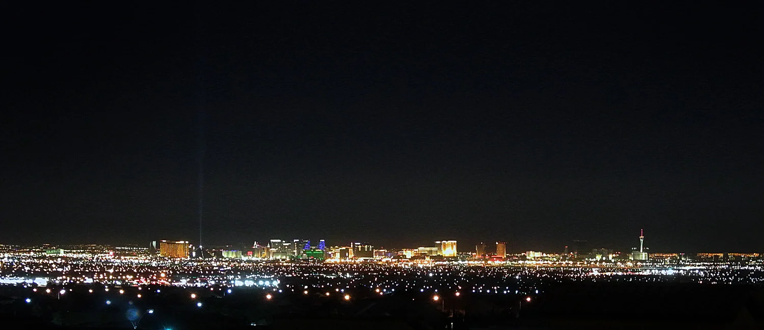 vegassky2-small.jpg