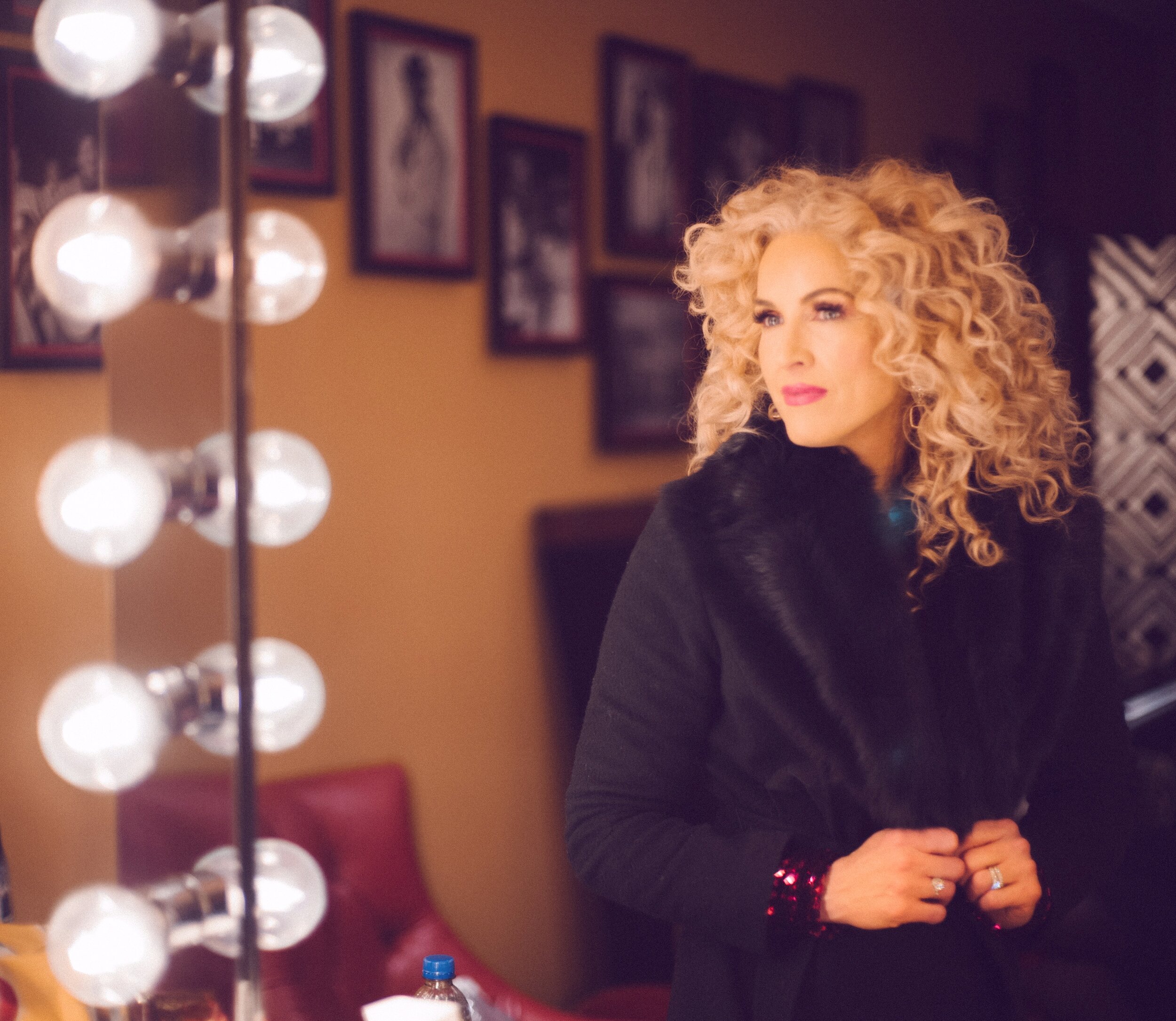 Kimberly Schlapman- Little Big Town