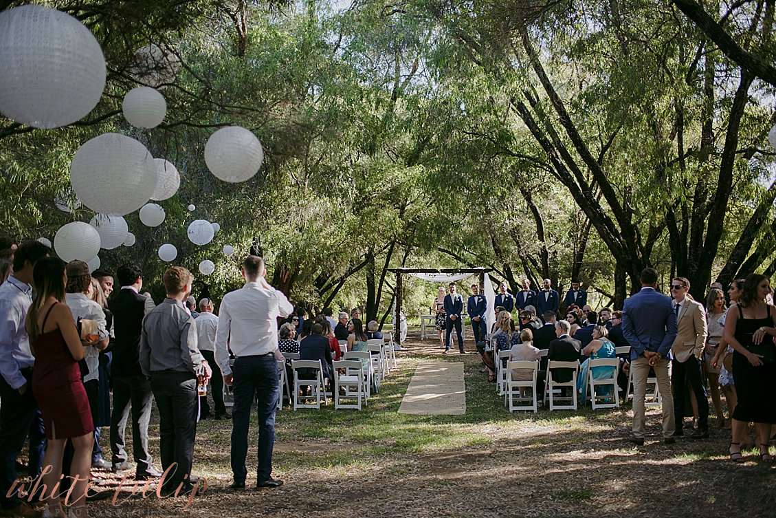 ferguson-valley-wedding-st-aidans-wines_0021.jpg