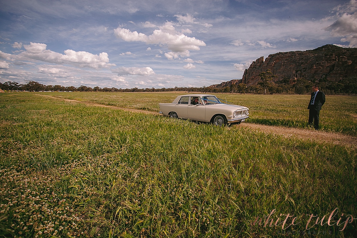 destination-wedding-photographer-country-victoria-wimmera_0030.jpg