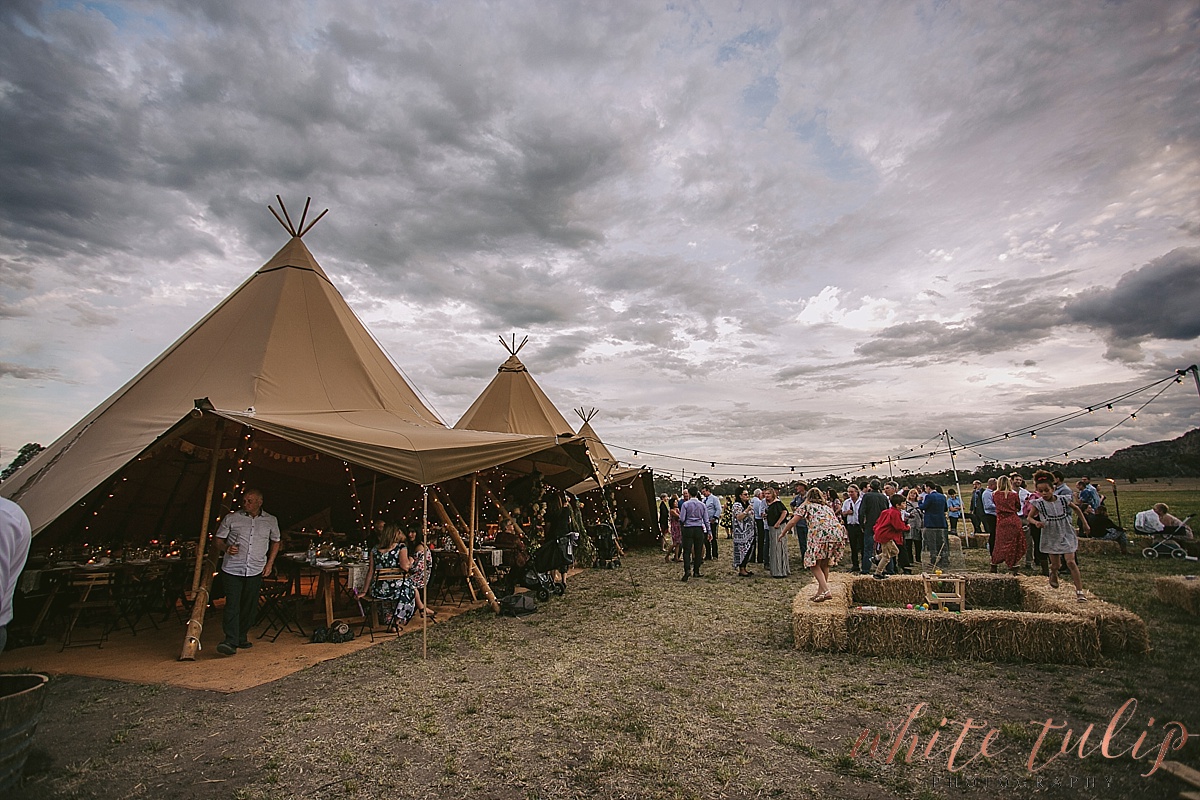 destination-wedding-photographer-country-victoria-wimmera_0096.jpg