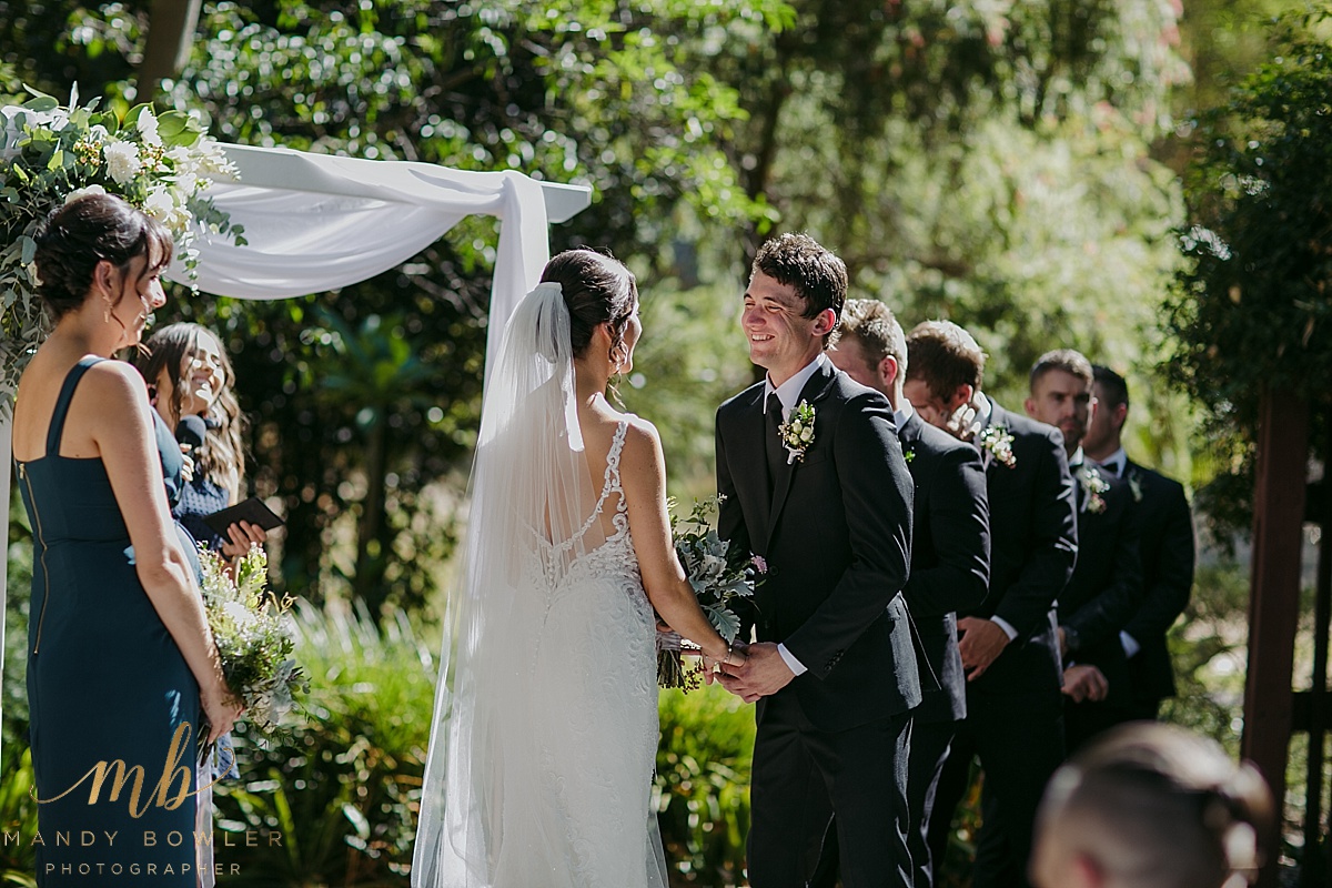 perth-wedding-photographers-scented-gardens_0024.jpg
