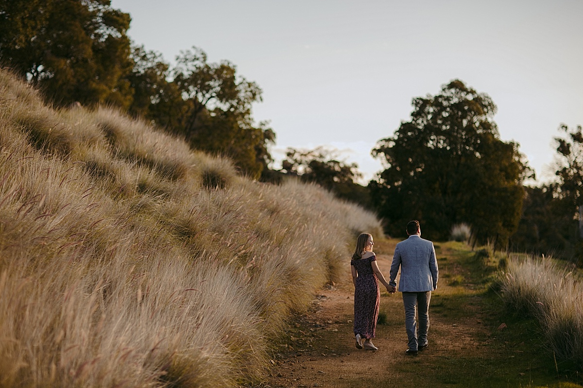 bells-rapids-pre-wedding-portraits-swan-valley-photography_0006.jpg