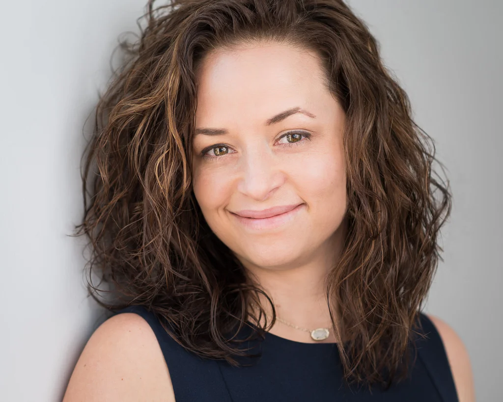 modern headshot.jpg