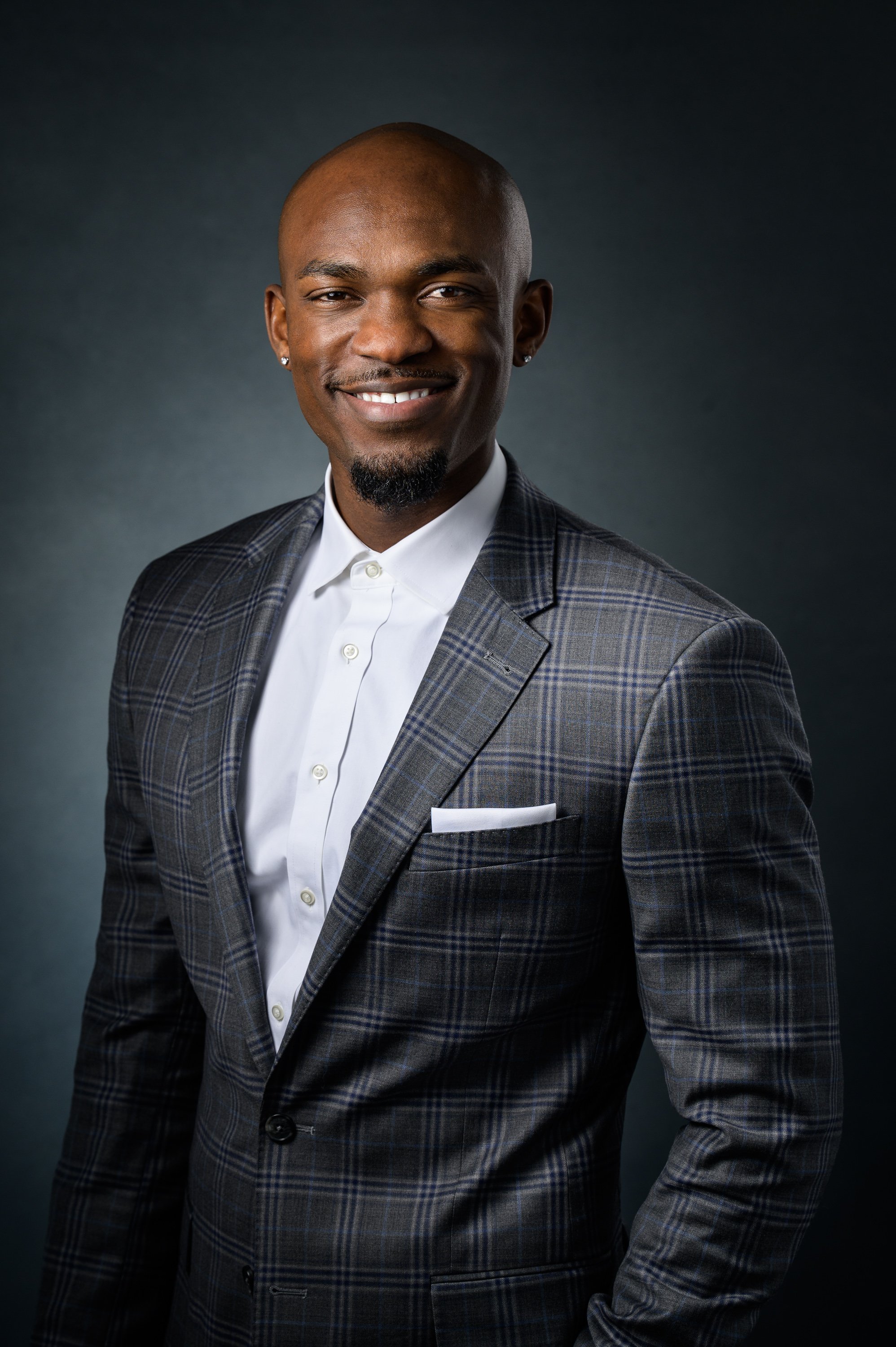 Investor Portrait (Copy)