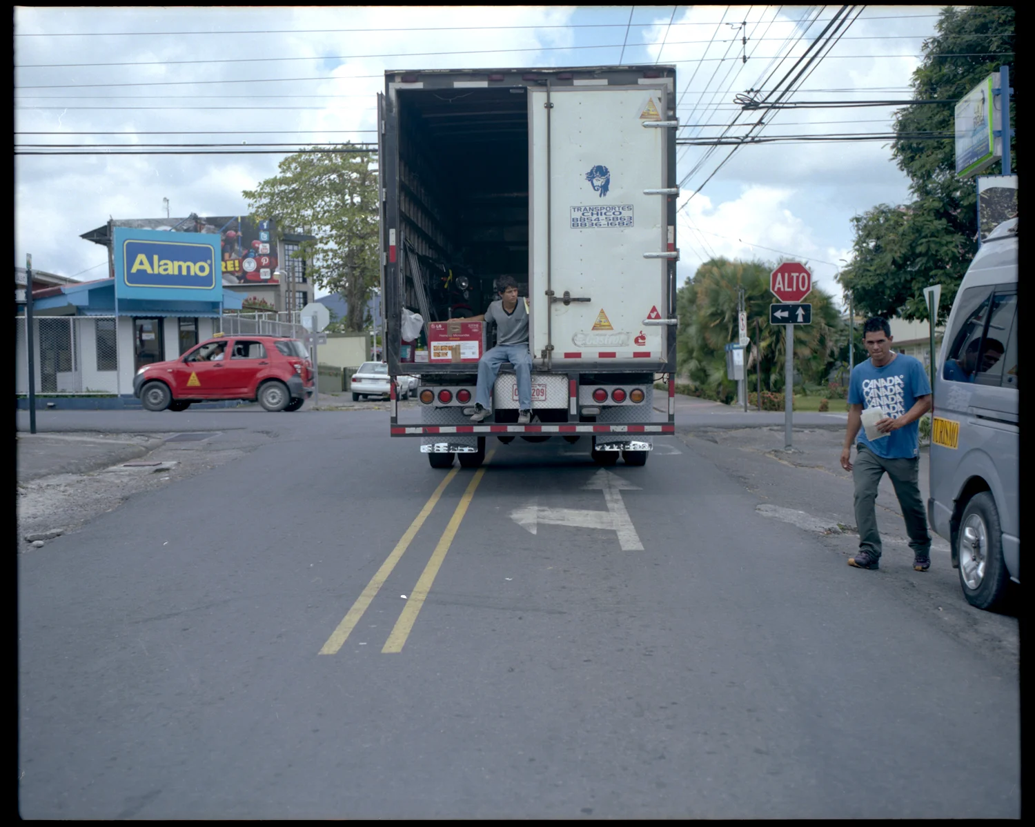 truckCR.jpg