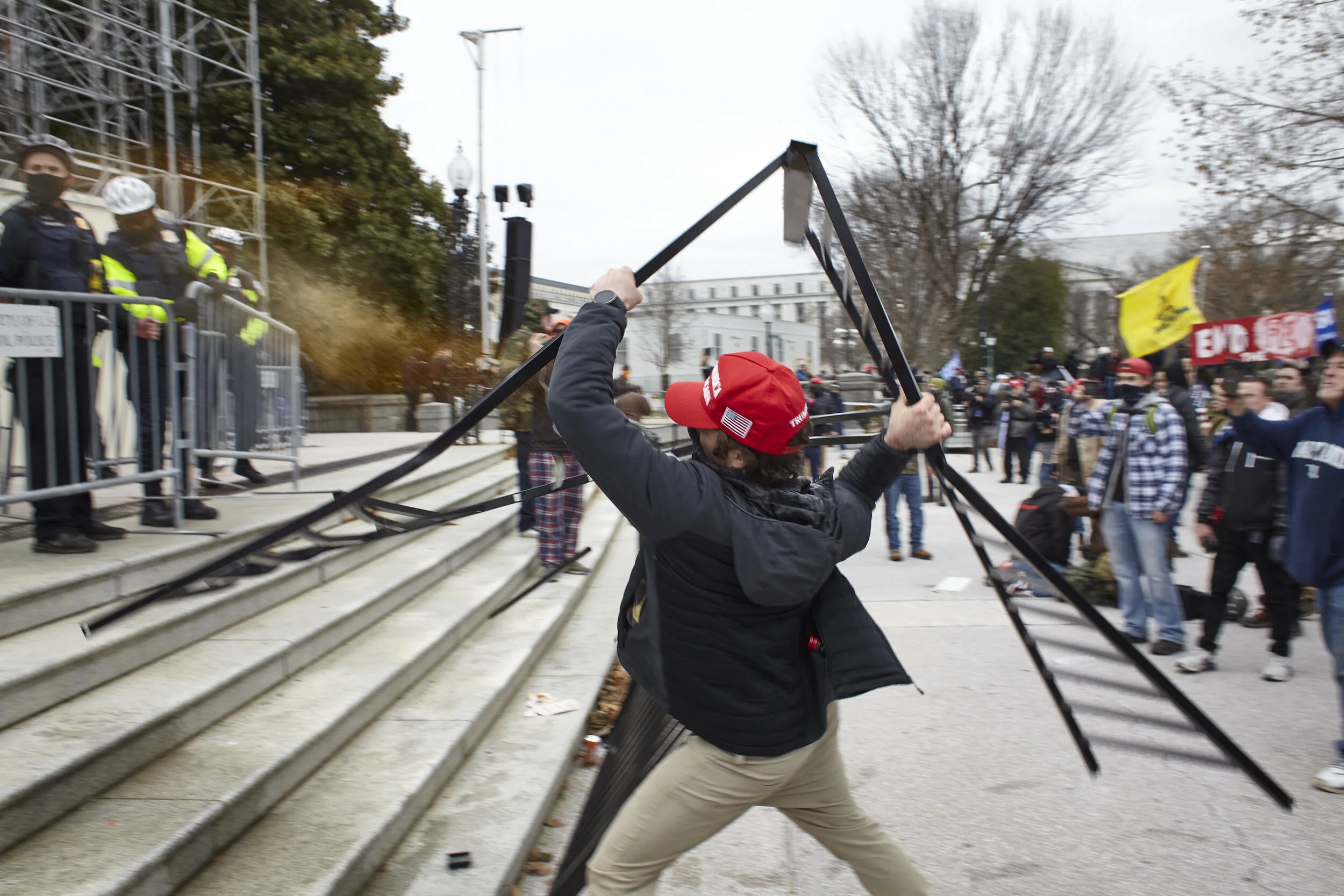 insurrectionWEBSITE70.jpg