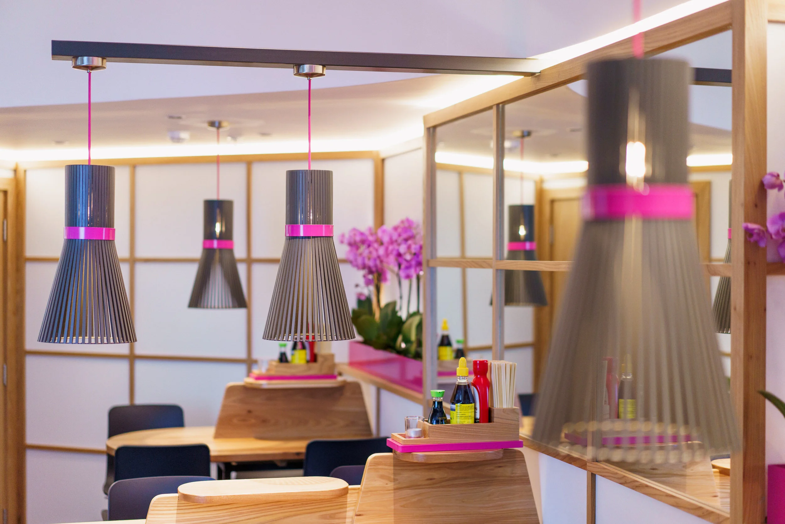 Interiors for Itsu &amp; Waterstones