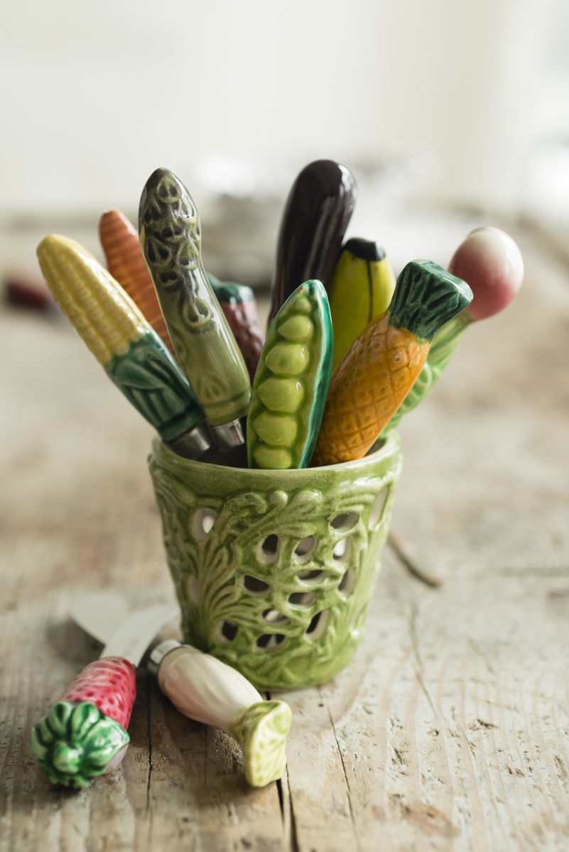 cocktail_knives_jar-165_lr.jpg