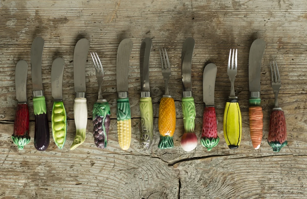 cocktail_knives_149_lr.jpg