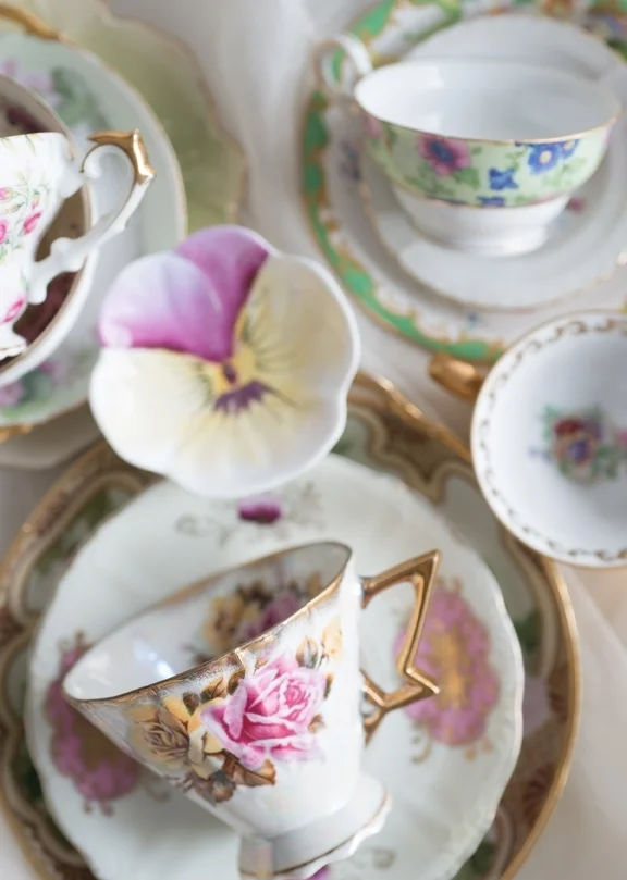teacups-1620lr.jpg
