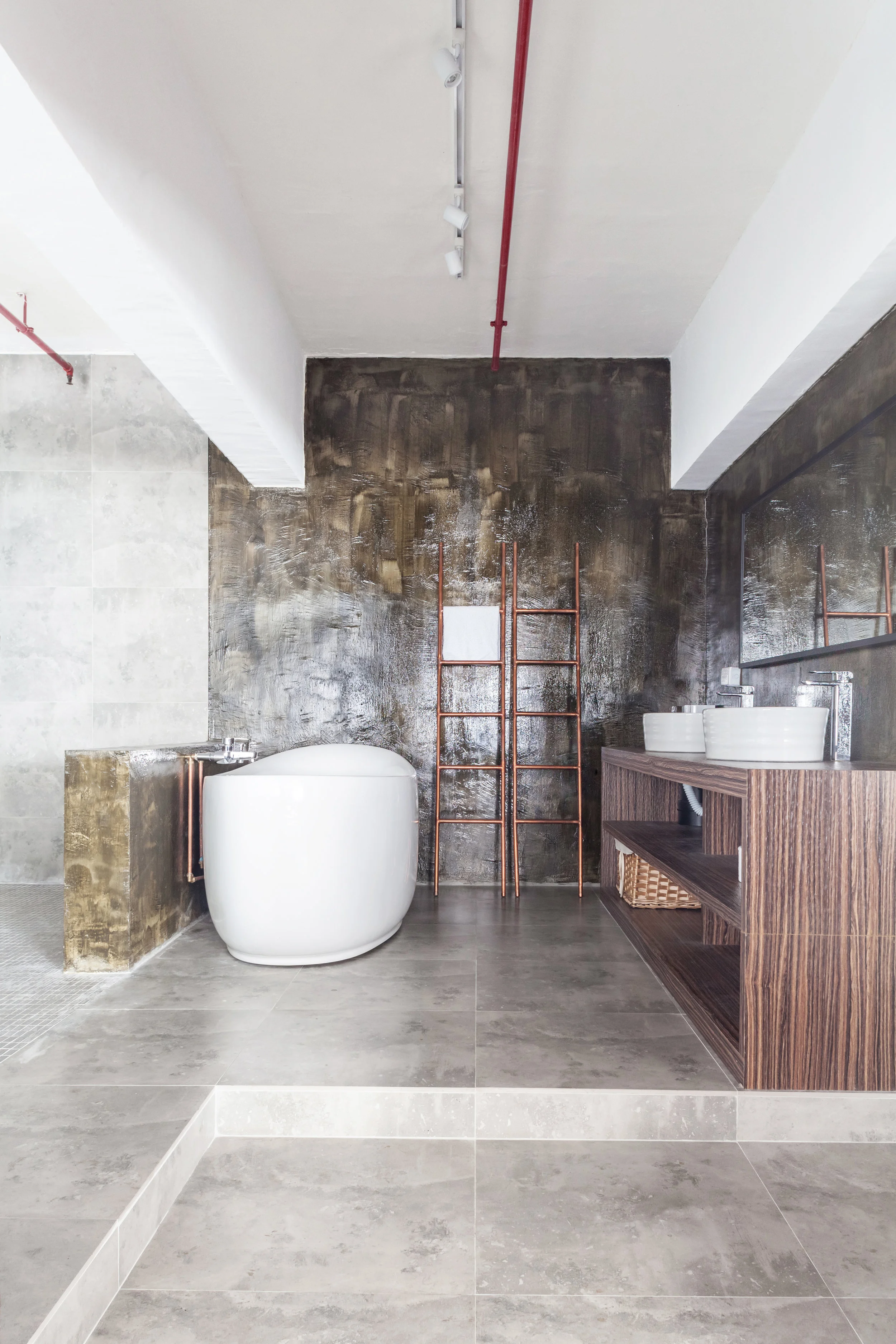 Master Bath 1.jpg
