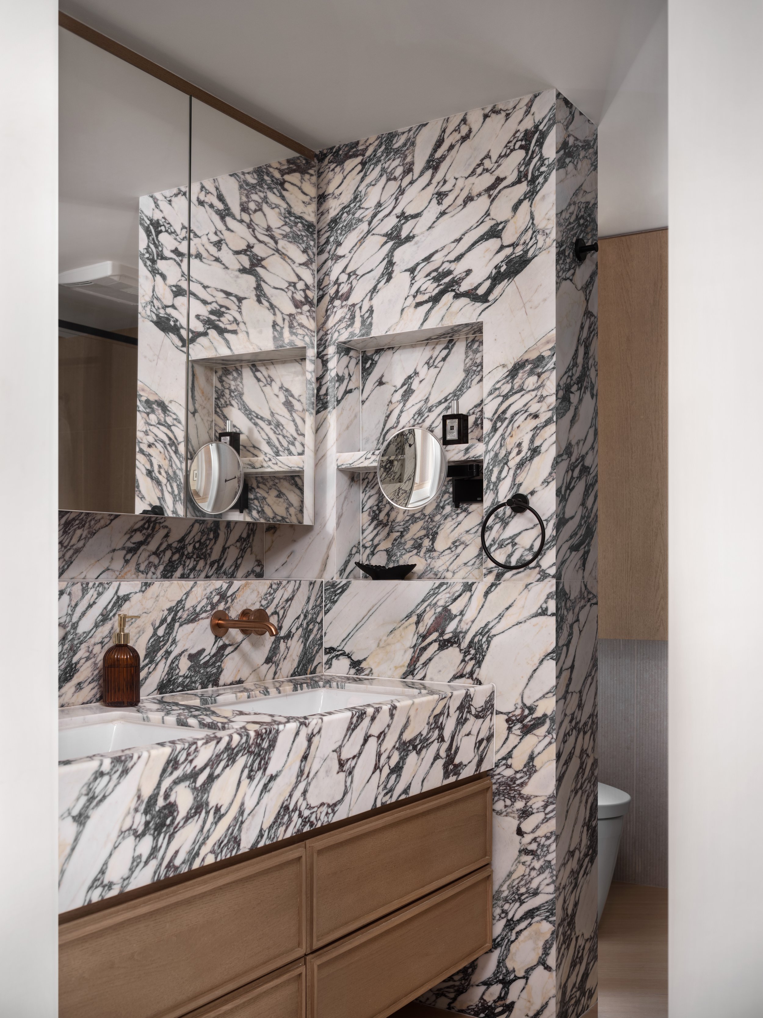 COLLECTORS_RESIDENCE_8.jpg