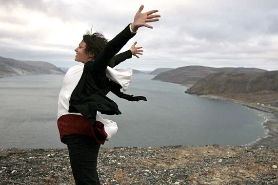 Evie Mark, Inuit throat singing