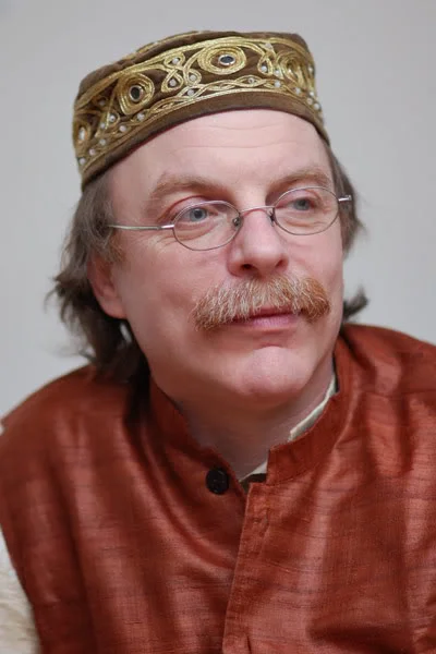 Warren Senders, Hindustani