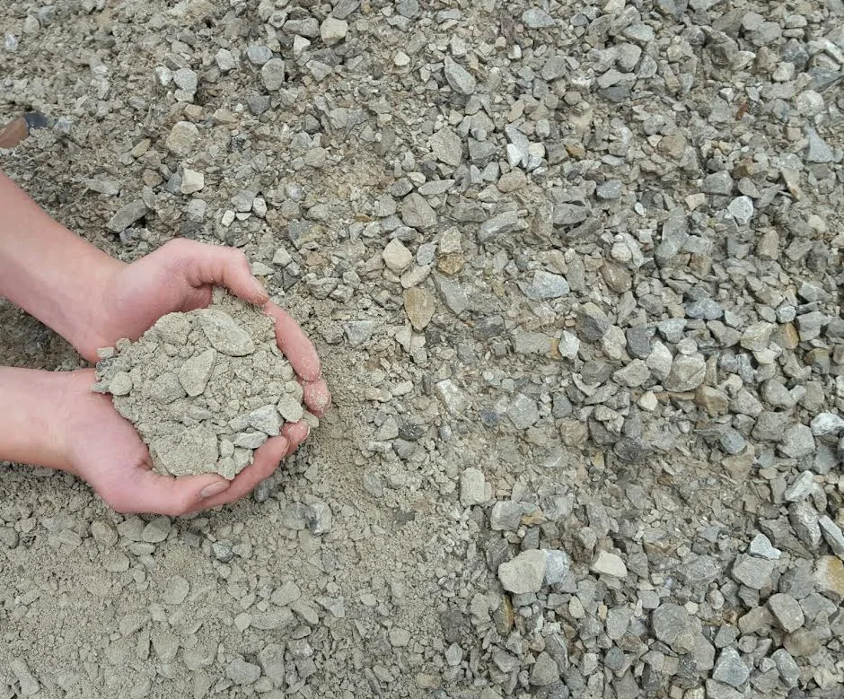 Stone and Gravel Kidron Location — Woodland Mulch