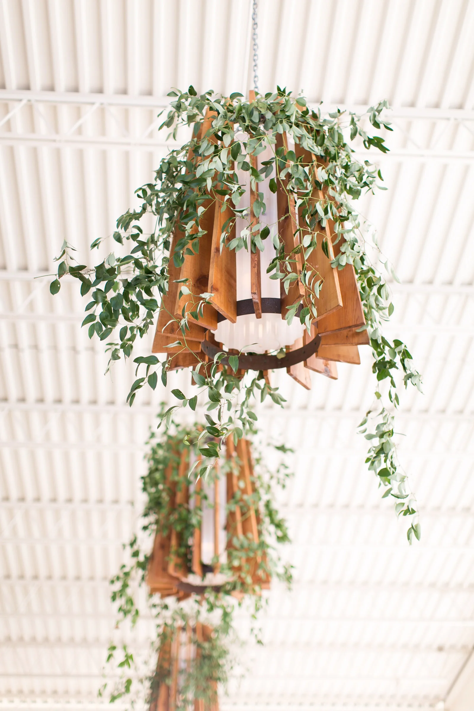 Photo: Janeane Marie Photography // Venue: Barr Mansion // Greenery: STEMS Floral & Design