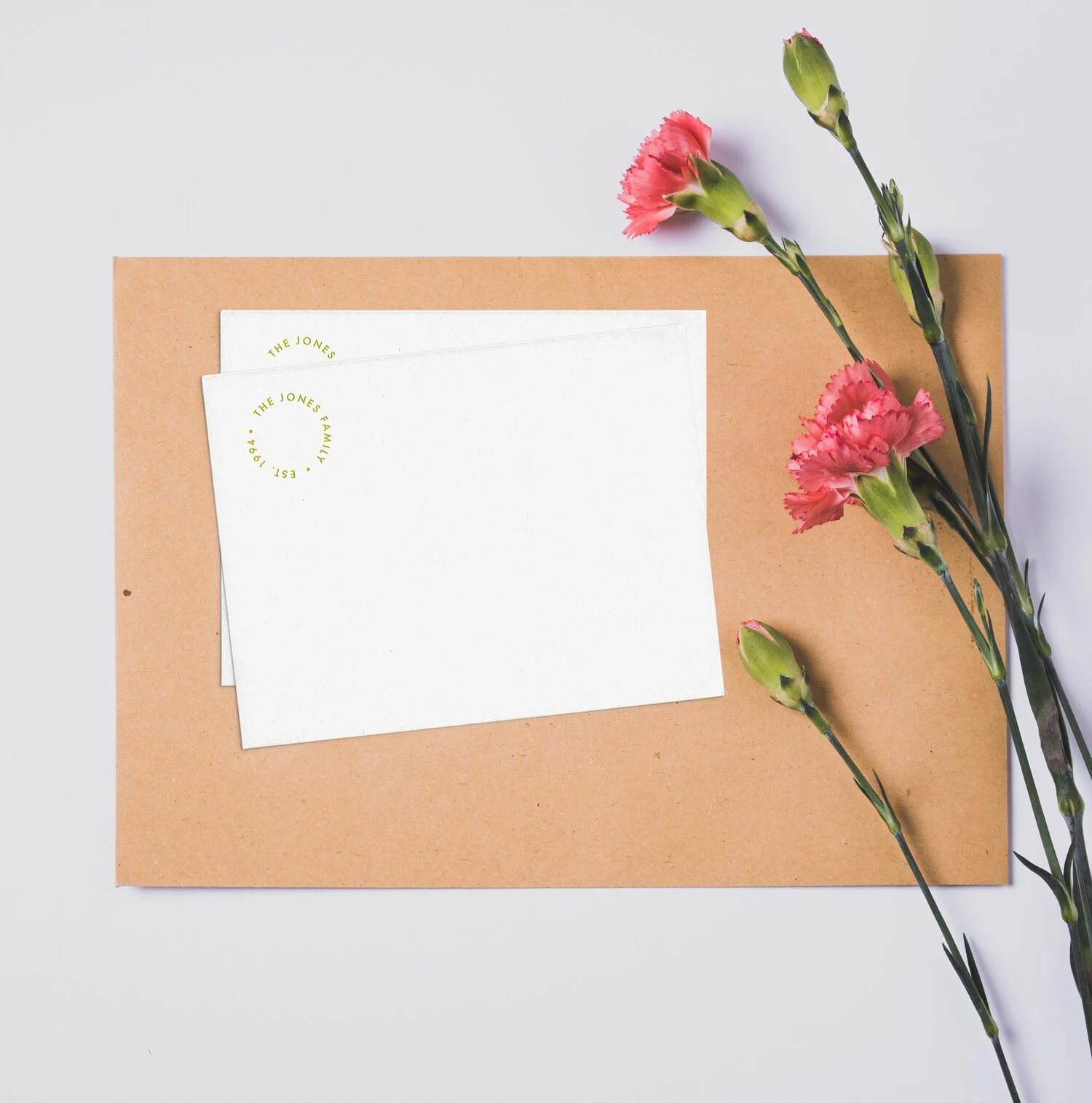 BAZAAR / PERSONALIZED STATIONERY