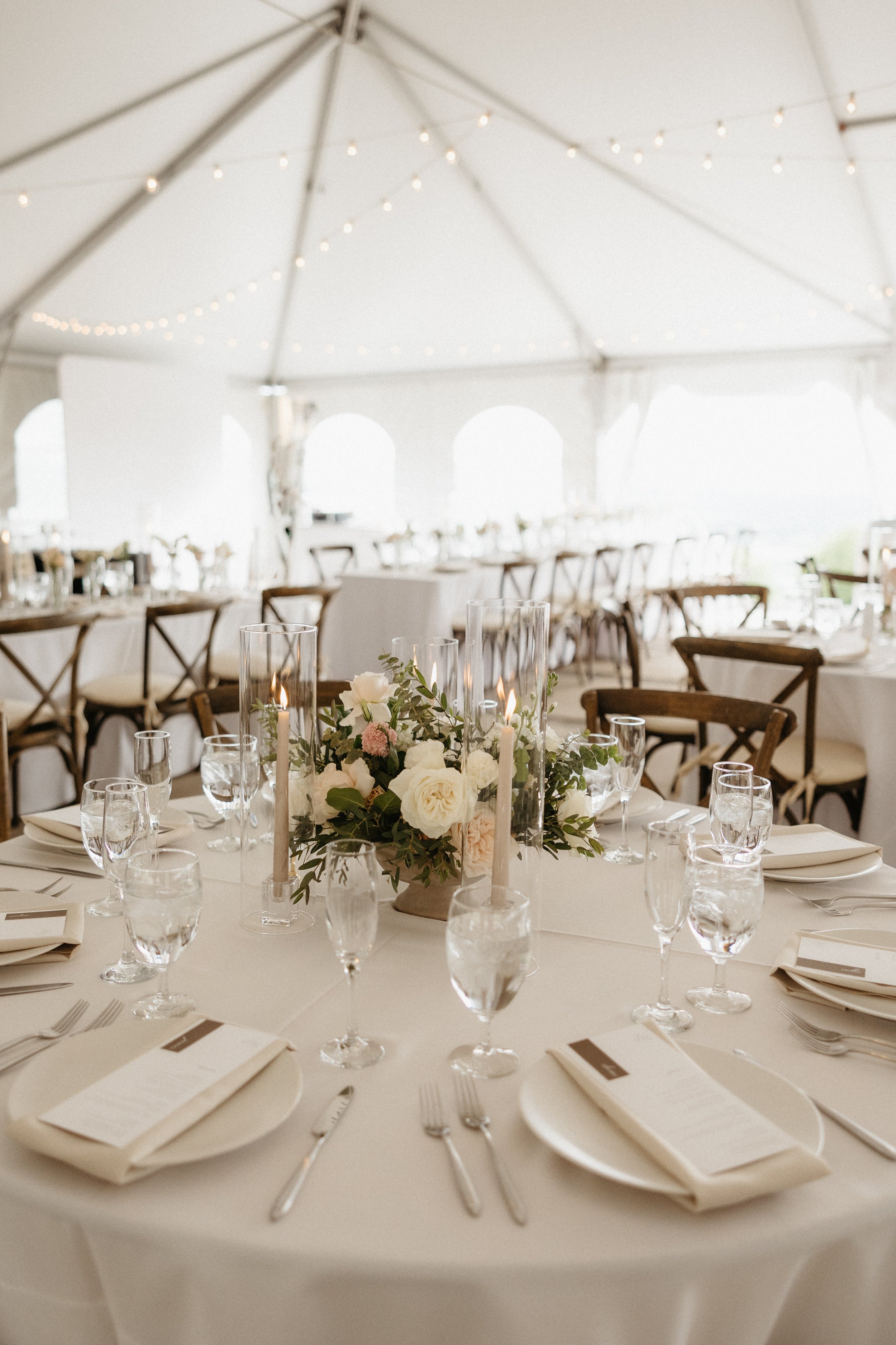 Minimalist Table Setting