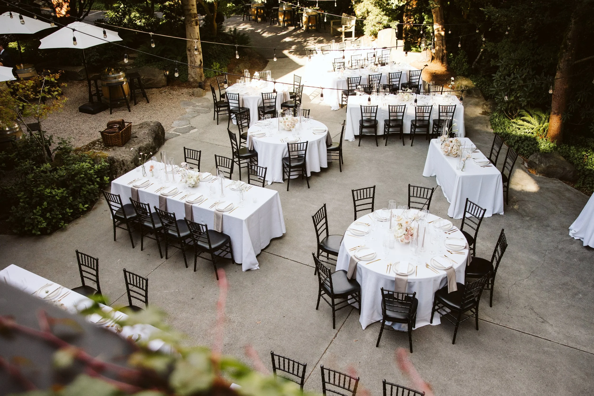 Warm Neutral Reception Tablescape