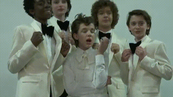 Kidspose.gif