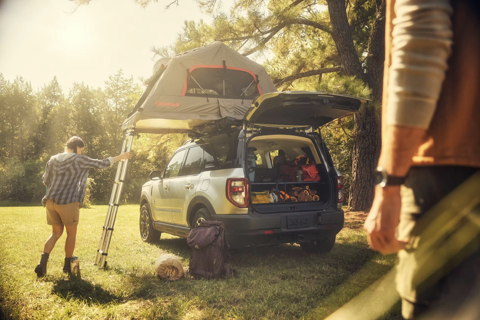 Ford: Set Decorator/Art Coordinator: Sara Flate, PD: NJ Set Design, Photographer Brian Doben