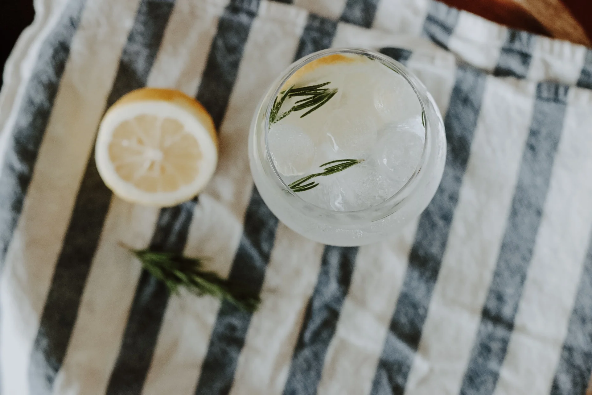 Spanish Style Gin Tonic Easy Cocktail Recipe Moon River Blog 2.jpg