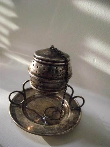 teacup2cb.jpg