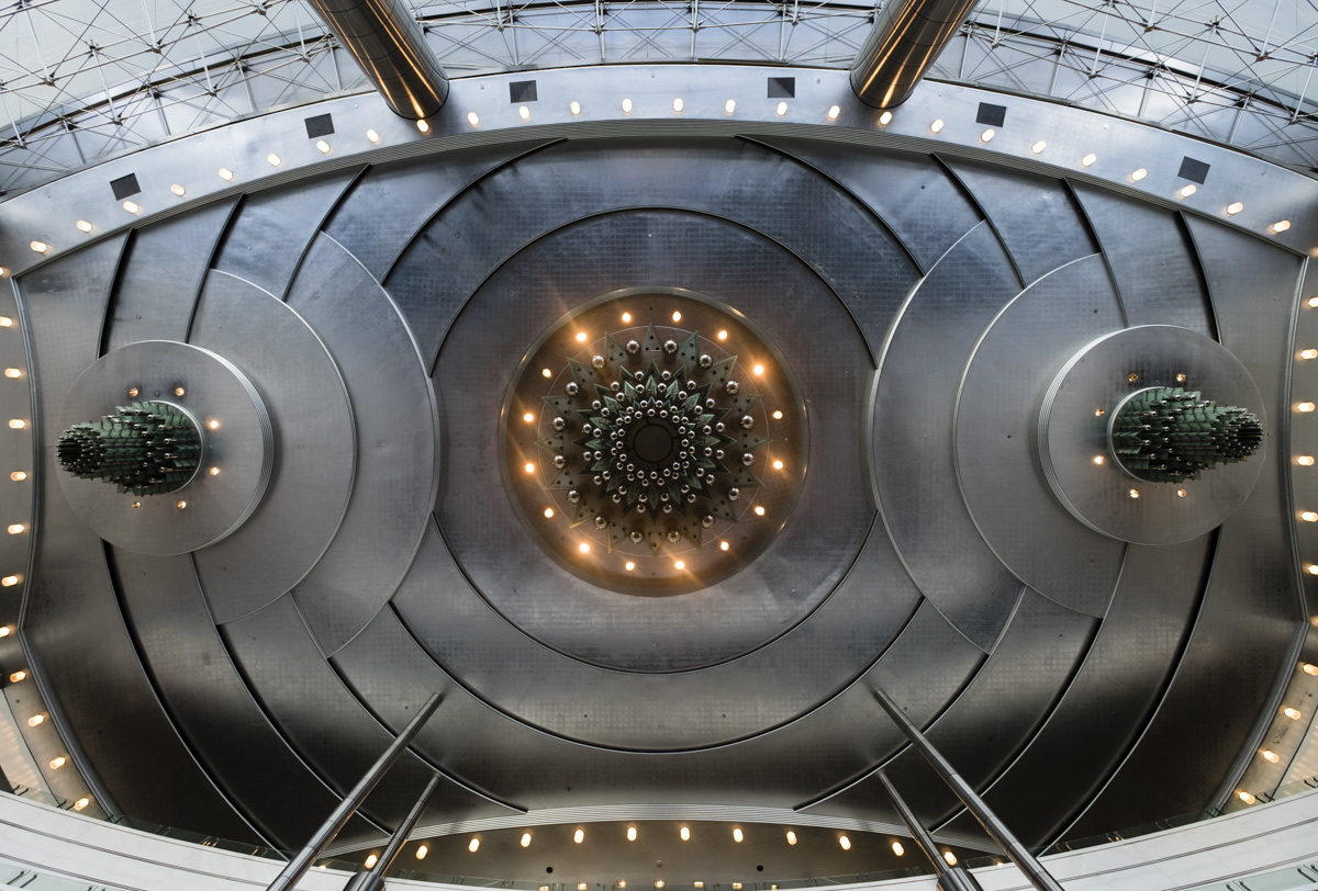 Looking up under the Petronas Towers, Kuala Lumpur. Architect: César Pelli.