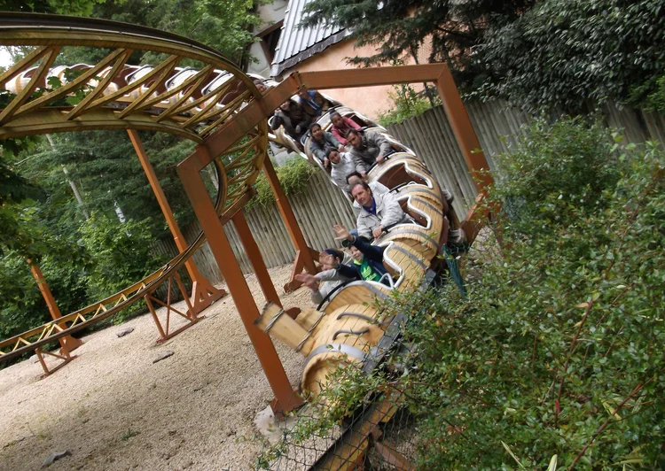 Lower School Visits Disneyland Paris