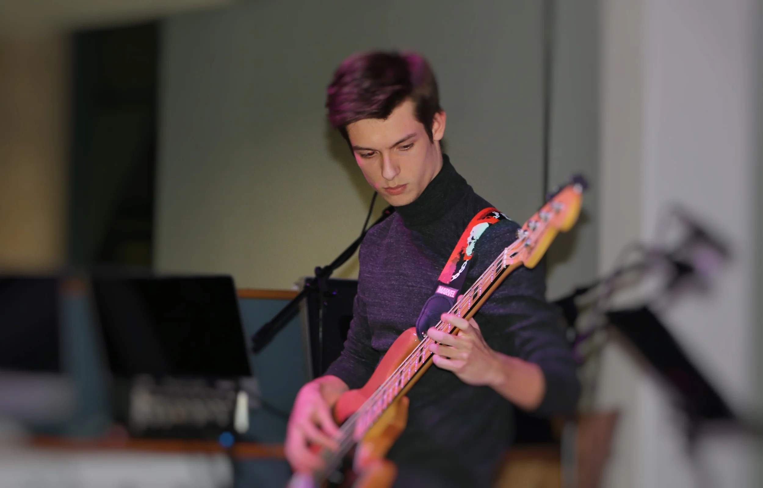 Students hit right notes with music recital