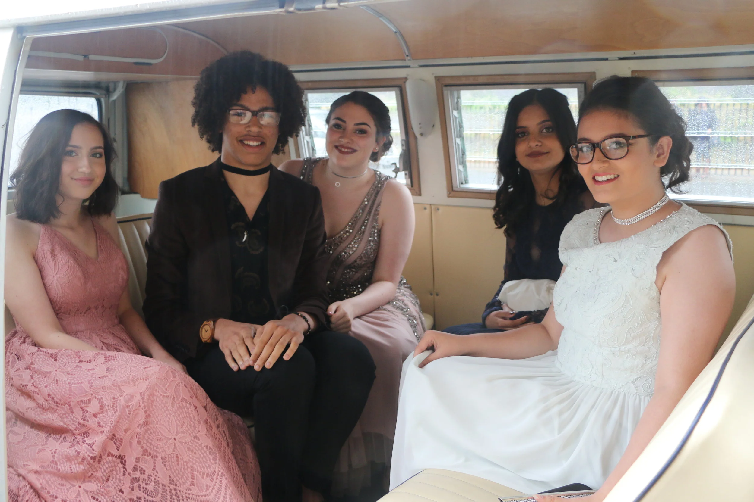  Spectacular send-off for students at prom 